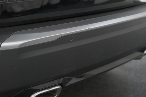 Peugeot 2008 PureTech 130 EAT8 Allure | 360 Camera | Adaptieve Cruise Control | Dodehoekdetectie | Navigatie