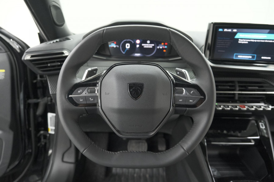 Peugeot 2008 PureTech 130 EAT8 Allure | 360 Camera | Adaptieve Cruise Control | Dodehoekdetectie | Navigatie