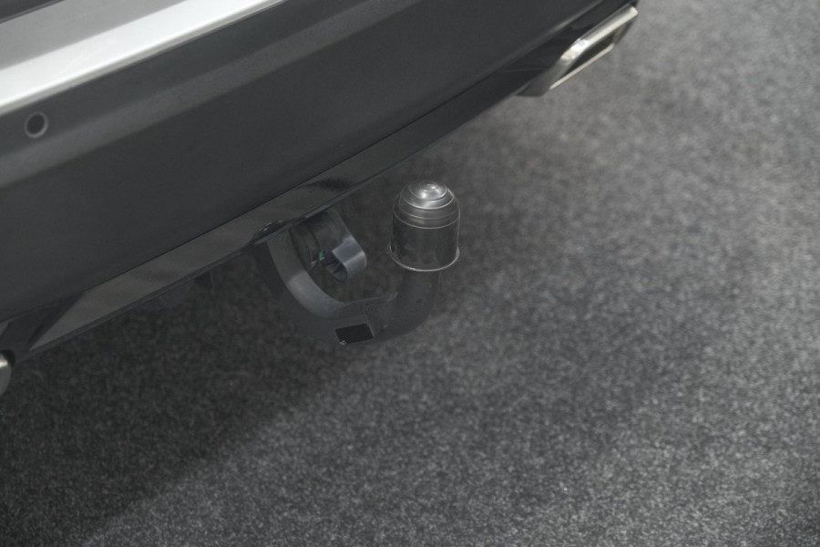 Peugeot 2008 PureTech 130 EAT8 Allure Pack | Trekhaak | Camera | Navigatie | Parkeersensoren | Stoelverwarming