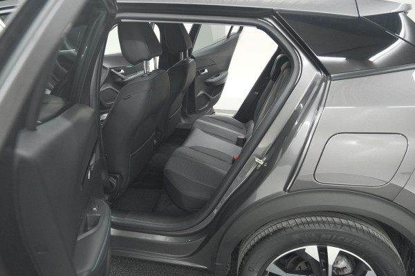 Peugeot 2008 PureTech 130 EAT8 Allure Pack | Trekhaak | Camera | Navigatie | Parkeersensoren | Stoelverwarming