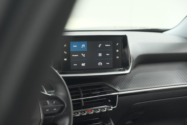 Peugeot 2008 PureTech 130 EAT8 Allure Pack | Trekhaak | Camera | Navigatie | Parkeersensoren | Stoelverwarming