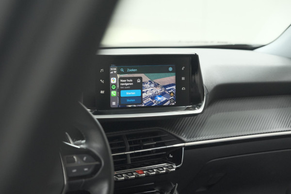 Peugeot 2008 PureTech 130 EAT8 Allure Pack | Trekhaak | Camera | Navigatie | Parkeersensoren | Stoelverwarming