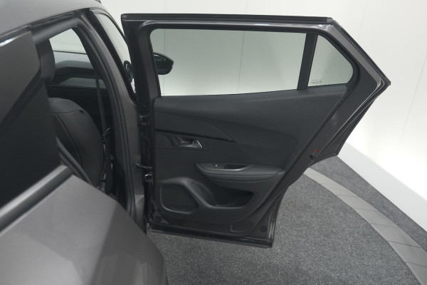 Peugeot 2008 PureTech 130 EAT8 Allure Pack | Trekhaak | Camera | Navigatie | Parkeersensoren | Stoelverwarming