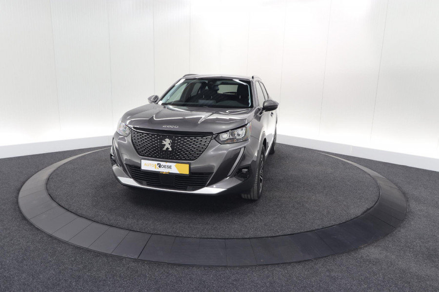 Peugeot 2008 PureTech 130 EAT8 Allure Pack | Trekhaak | Camera | Navigatie | Parkeersensoren | Stoelverwarming