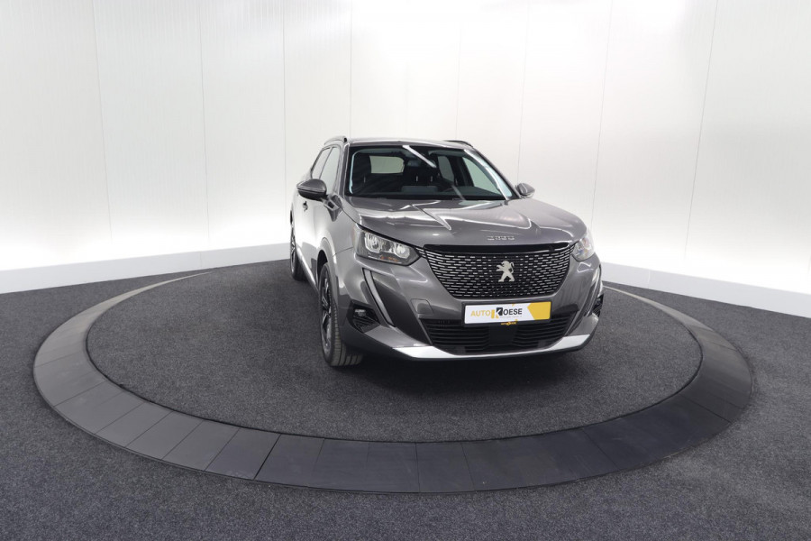 Peugeot 2008 PureTech 130 EAT8 Allure Pack | Trekhaak | Camera | Navigatie | Parkeersensoren | Stoelverwarming