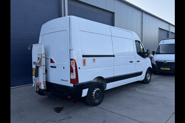 Renault Master T35 2.3 dCi L2H2 LAADKLEP / AIRCO / CRUISE CONTROLE / N.A.P / EURO 6
