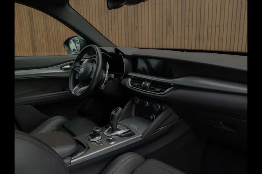 Alfa Romeo Stelvio 2.2 JTD AWD Veloce 210pk MY24 | Pano-dak | Matrix-LED | Veloce stoelen | Elektr. trekhaak