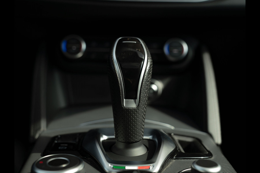 Alfa Romeo Stelvio 2.2 JTD AWD Veloce 210pk MY24 | Pano-dak | Matrix-LED | Veloce stoelen | Elektr. trekhaak