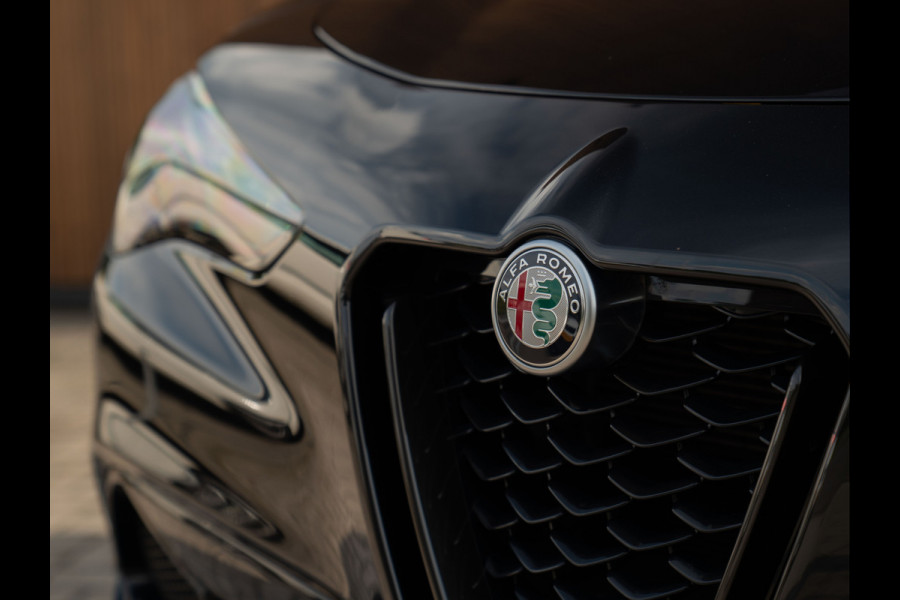 Alfa Romeo Stelvio 2.2 JTD AWD Veloce 210pk MY24 | Pano-dak | Matrix-LED | Veloce stoelen | Elektr. trekhaak