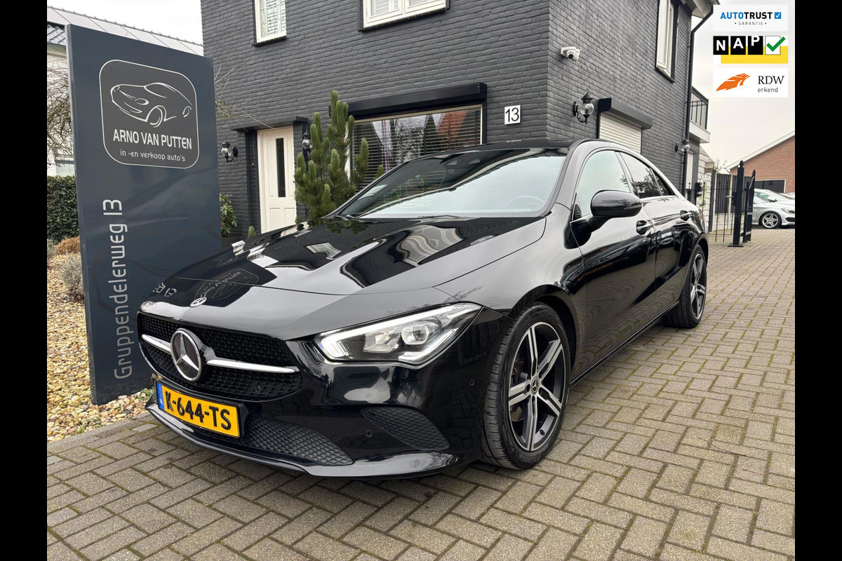 Mercedes-Benz CLA-Klasse 200 d Advantage 1e Eigenaar. Mercedes-Benz CLA-Klasse 200 d Advantage 1e Eigenaar.