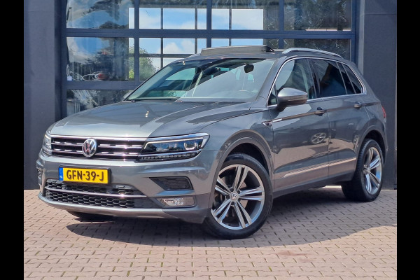 Volkswagen Tiguan 2.0 TSI 4Motion Highline Business R | ACC | LED | Pano | Stoelverwarming | Virutal | Pano | 4X4 |