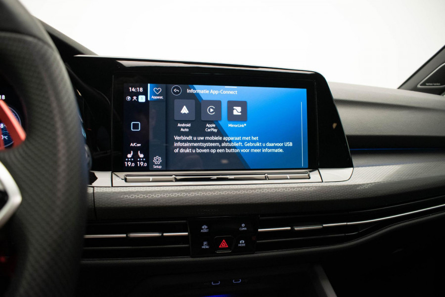 Volkswagen Golf 2.0 TSI GTI |Pano|HUD|Nurburg|H&K|IQ|