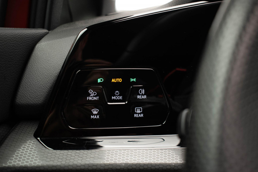 Volkswagen Golf 2.0 TSI GTI |Pano|HUD|Nurburg|H&K|IQ|