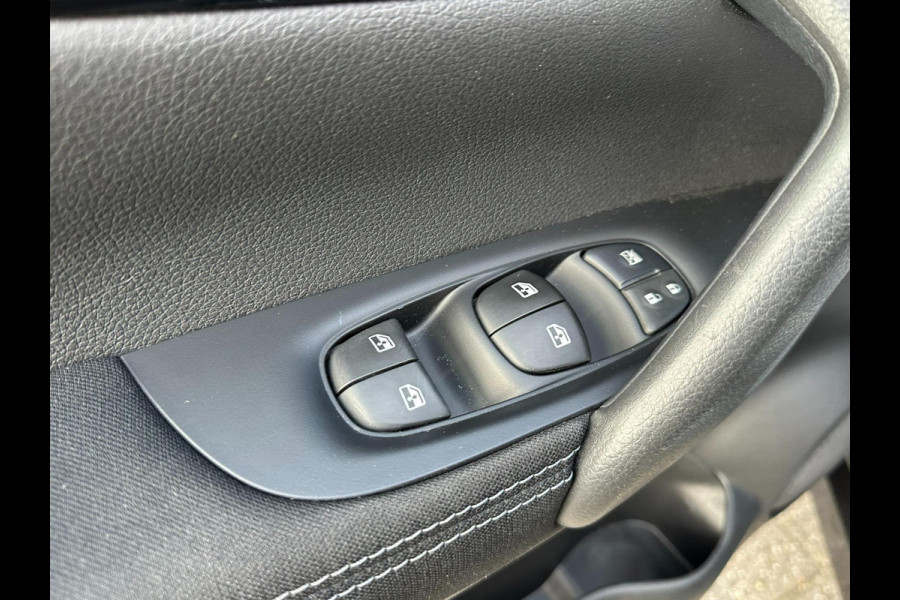 Nissan QASHQAI 1.2 N-Connecta l PANO