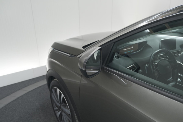 Peugeot 3008 PureTech 130 EAT8 Blue Lease Premium | Camera | Elektronische Kofferklep | Dodehoekdetectie | Navigatie