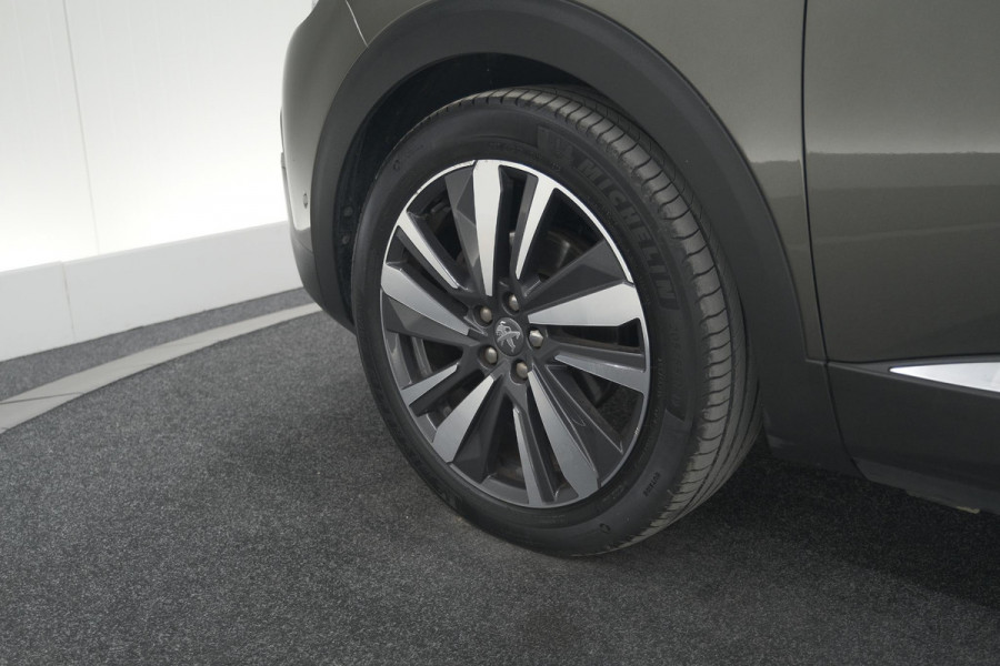 Peugeot 3008 PureTech 130 EAT8 Blue Lease Premium | Camera | Elektronische Kofferklep | Dodehoekdetectie | Navigatie