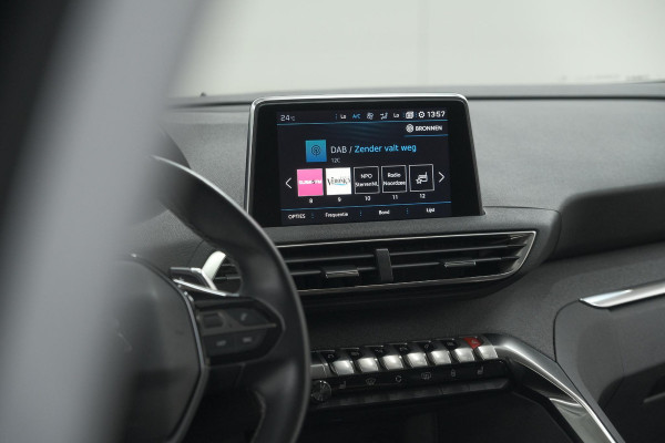 Peugeot 3008 PureTech 130 EAT8 Blue Lease Premium | Camera | Elektronische Kofferklep | Dodehoekdetectie | Navigatie