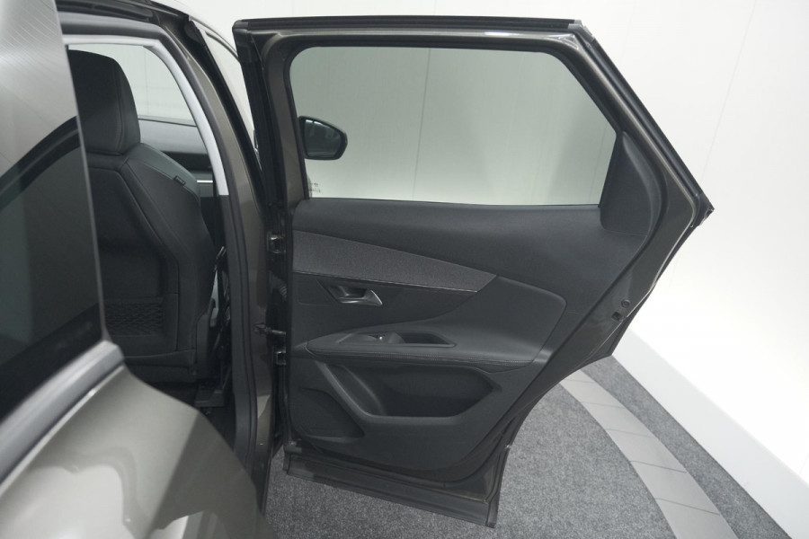 Peugeot 3008 PureTech 130 EAT8 Blue Lease Premium | Camera | Elektronische Kofferklep | Dodehoekdetectie | Navigatie