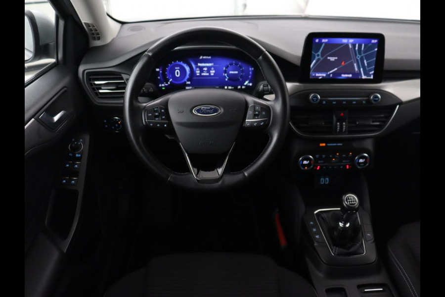 Ford Focus 1.0 EcoBoost Hybrid Titanium X | Stoel & stuurverwarming | Camera | Trekhaak | Carplay | Digital Cockpit | Full LED | Keyless