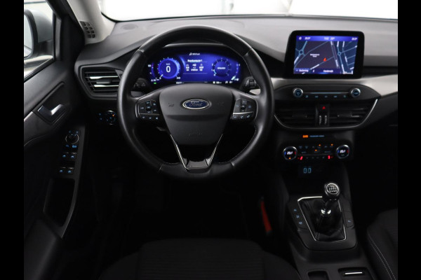 Ford Focus 1.0 EcoBoost Hybrid Titanium X | Stoel & stuurverwarming | Camera | Trekhaak | Carplay | Digital Cockpit | Full LED | Keyless