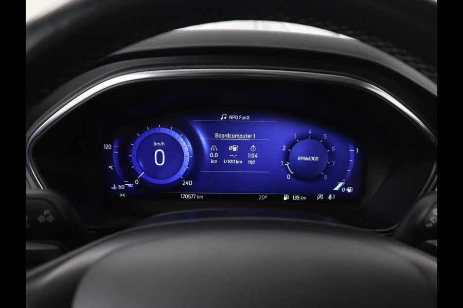 Ford Focus 1.0 EcoBoost Hybrid Titanium X | Stoel & stuurverwarming | Camera | Trekhaak | Carplay | Digital Cockpit | Full LED | Keyless