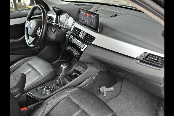 BMW X1 xDrive25e eDrive Edition | LEDER | HEAD UP | ELEKTR. KOFFERKLEP | TREKHAAK | CAMERA | LED KOPLAMPEN |