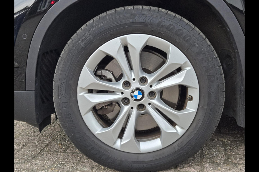 BMW X1 xDrive25e eDrive Edition | LEDER | HEAD UP | ELEKTR. KOFFERKLEP | TREKHAAK | CAMERA | LED KOPLAMPEN |