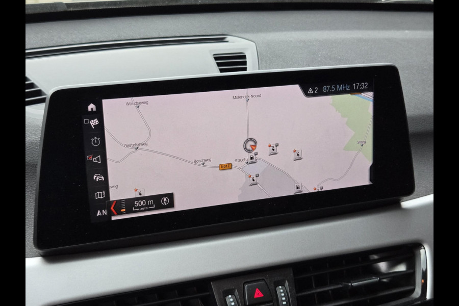 BMW X1 xDrive25e eDrive Edition | LEDER | HEAD UP | ELEKTR. KOFFERKLEP | TREKHAAK | CAMERA | LED KOPLAMPEN |