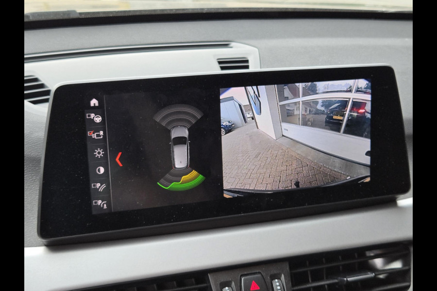BMW X1 xDrive25e eDrive Edition | LEDER | HEAD UP | ELEKTR. KOFFERKLEP | TREKHAAK | CAMERA | LED KOPLAMPEN |
