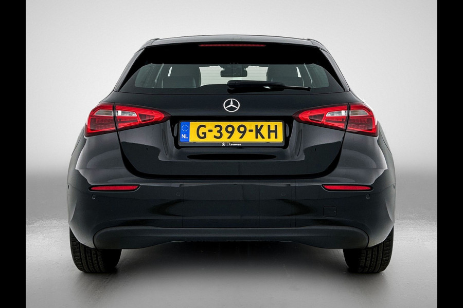 Mercedes-Benz A-Klasse 160 Business Solution | Lichtmetalen velgen | Navigatie |  Parking support | Inclusief 24 maanden MB Certified garantie voor Europa.