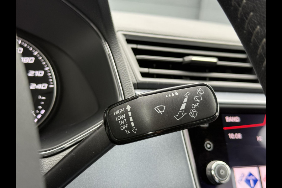 Seat Arona 1.0 TSI Xcellence Business Intense 1e Eigenaar,Navi,Apple Carplay,Clima,Cruise,Stoelverwarming,PDC,APK tot 01-2027