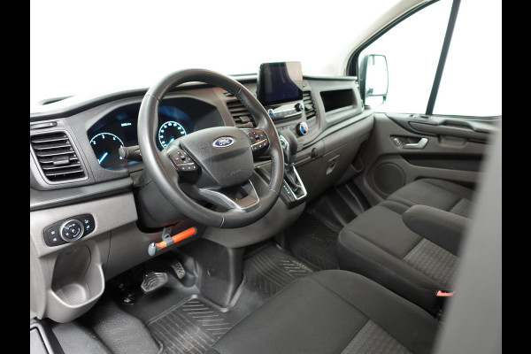 Ford Transit Custom 130pk Automaat L2H1 Trend Dubbele cabine Navigatie Cruise control Camera Parkeersensoren Imperiaal Airco Trekhaak