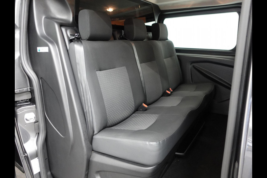 Ford Transit Custom 130pk Automaat L2H1 Trend Dubbele cabine Navigatie Cruise control Camera Parkeersensoren Imperiaal Airco Trekhaak