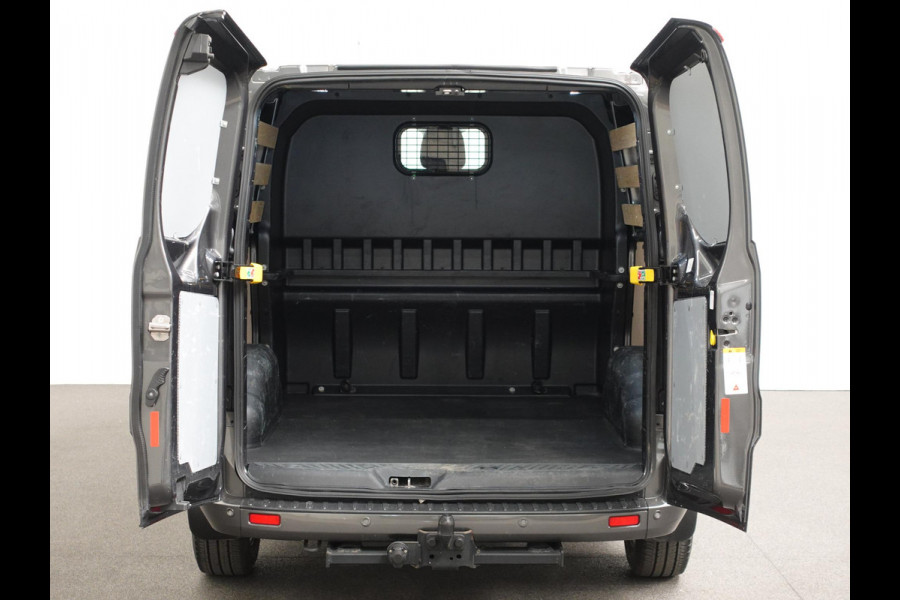 Ford Transit Custom 300 2.0 TDCI L2H1 Limited Dubbele Cabine Automaat Navigatie Airco 2 Schuifdeuren Trekhaak PDC  Carplay  DAB