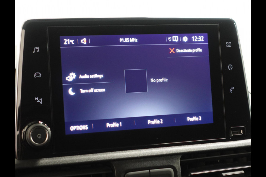 Opel Combo 1.5D L1H1 Edition Airco Navi PDC Achter App-connect DAB+ Trekhaak