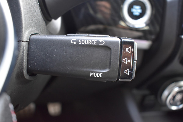 Renault Arkana 1.6 E-Tech Mild Hybrid 145 R.S. Line / Keyless / Automaat / Trekhaak / 18'' LM / Parkeerhulp / Leder / LED