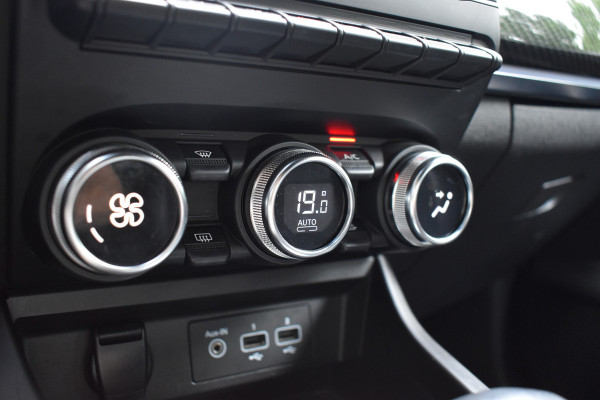 Renault Arkana 1.6 E-Tech Mild Hybrid 145 R.S. Line / Keyless / Automaat / Trekhaak / 18'' LM / Parkeerhulp / Leder / LED