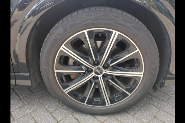 Audi Q4 e-tron 40 Launch edition S Competition 77 kWh S-LINE | 1/2 LEDER | NAVI