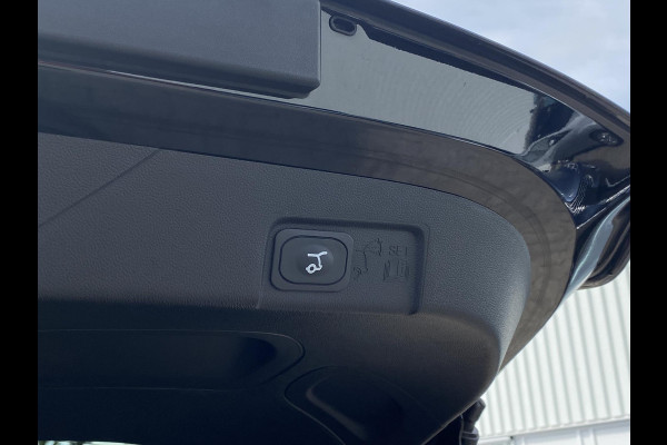 Ford Puma 1.0 EcoBoost Hybrid ST-Line X 155pk Automaat | Panoramadak | Afneembare trekhaak | Winter Pack | Adaptive cruise control | 360 graden camera | Bang&Olufsen | Elektrsiche achterklep | Matrix LED