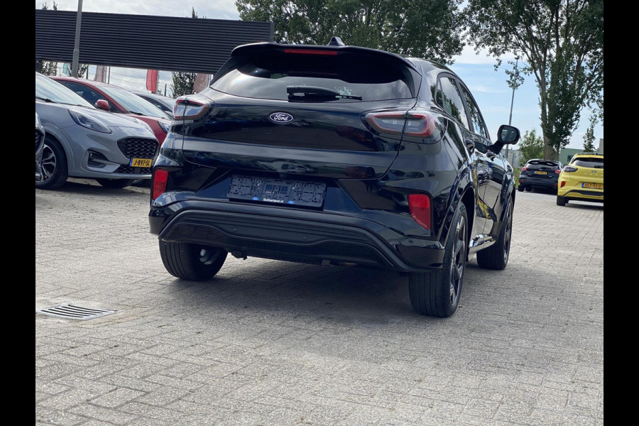 Ford Puma 1.0 EcoBoost Hybrid ST-Line X 155pk Automaat | Panoramadak | Afneembare trekhaak | Winter Pack | Adaptive cruise control | 360 graden camera | Bang&Olufsen | Elektrsiche achterklep | Matrix LED