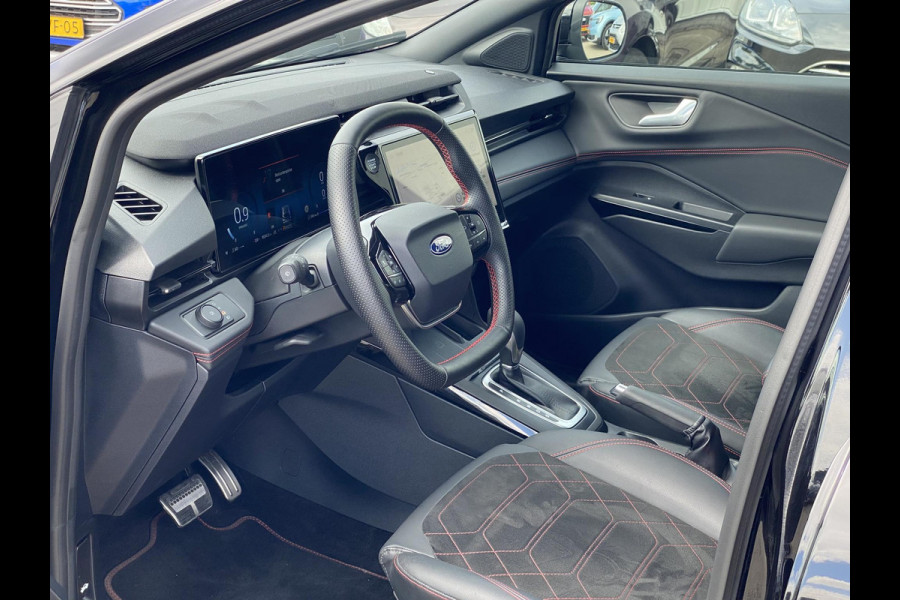 Ford Puma 1.0 EcoBoost Hybrid ST-Line X 155pk Automaat | Panoramadak | Afneembare trekhaak | Winter Pack | Adaptive cruise control | 360 graden camera | Bang&Olufsen | Elektrsiche achterklep | Matrix LED