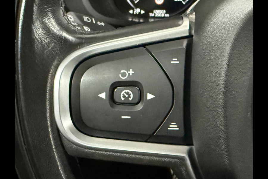 Volvo XC60 2.0 T8 Twin Engine AWD Momentum Pro | Panorama | Leder | 360camera | Adapt. Cruise | Stoel + stuurverwarming