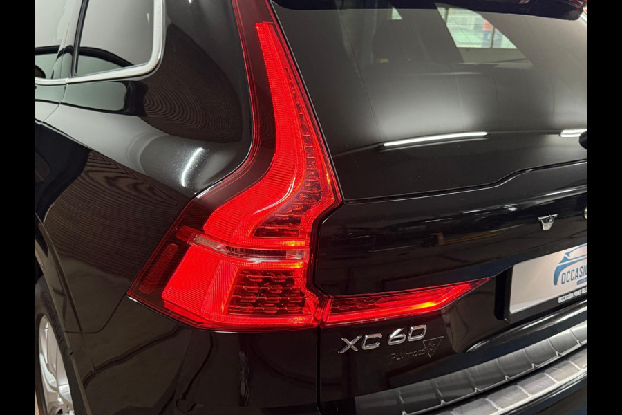 Volvo XC60 2.0 T8 Twin Engine AWD Momentum Pro | Panorama | Leder | 360camera | Adapt. Cruise | Stoel + stuurverwarming
