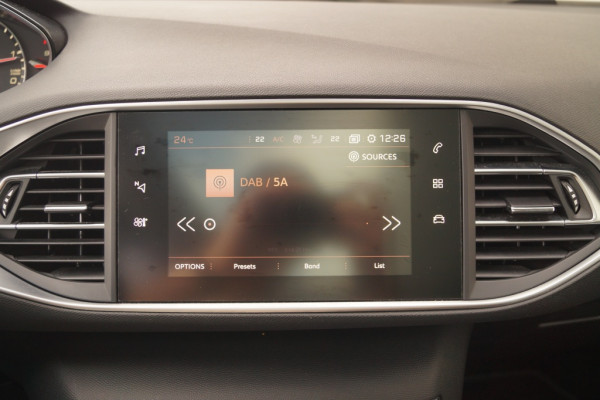 Peugeot 308 SW 1.5 BlueHDi 130pk Executive -PANO-NAVI-ECC-PDC-