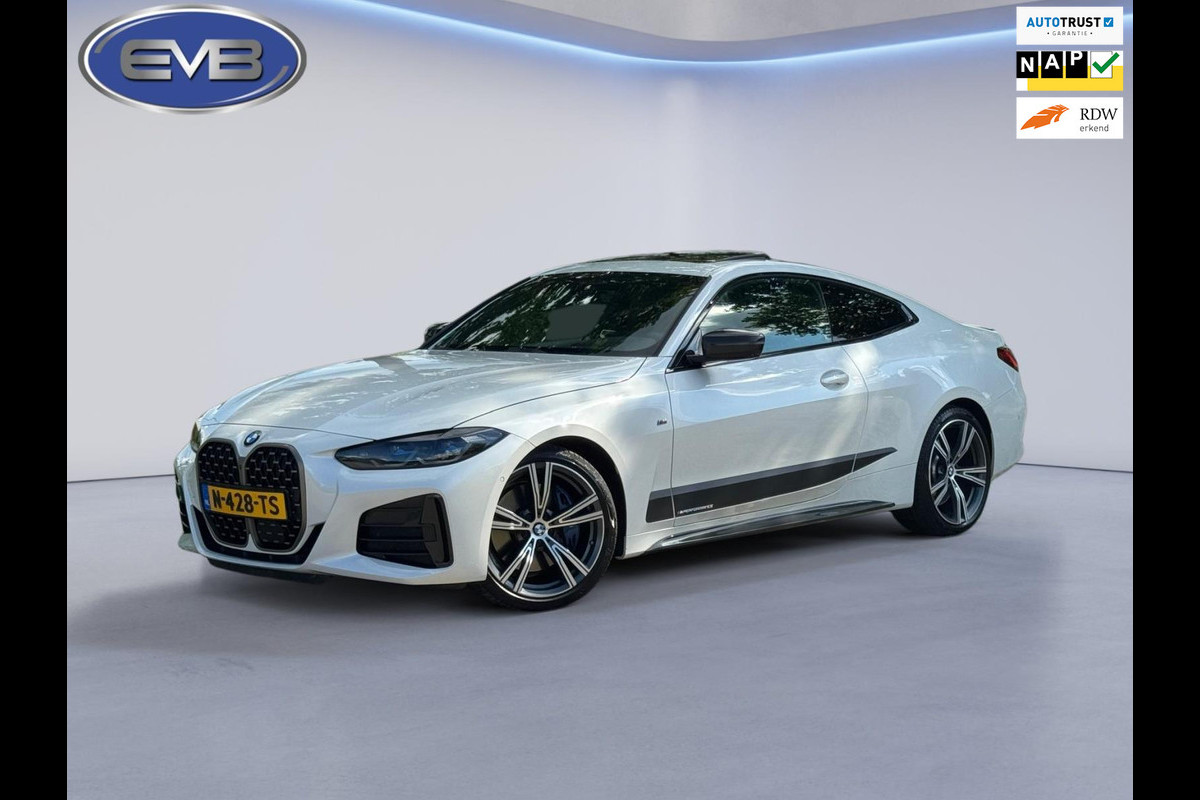 BMW 4 Serie Coupé M440i xDrive 374 pk High Executive, schuifdak, 1e eigenaar, NL auto met nationale auto pas BMW 4 Serie Coupé M440i xDrive 374 pk High Executive, schuifdak, 1e eigenaar, NL auto met nationale auto pas