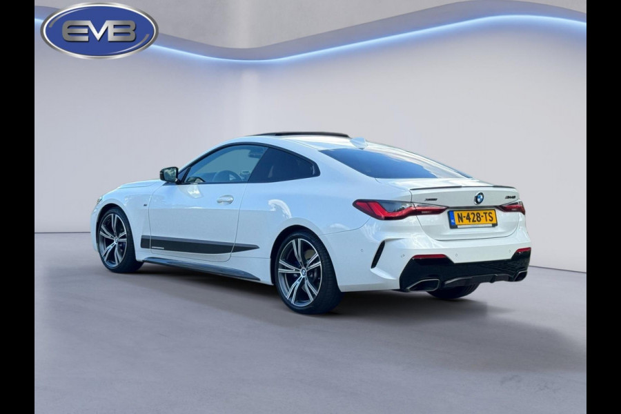 BMW 4 Serie Coupé M440i xDrive 374 pk High Executive, schuifdak, 1e eigenaar, NL auto met nationale auto pas