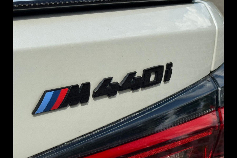 BMW 4 Serie Coupé M440i xDrive 374 pk High Executive, schuifdak, 1e eigenaar, NL auto met nationale auto pas
