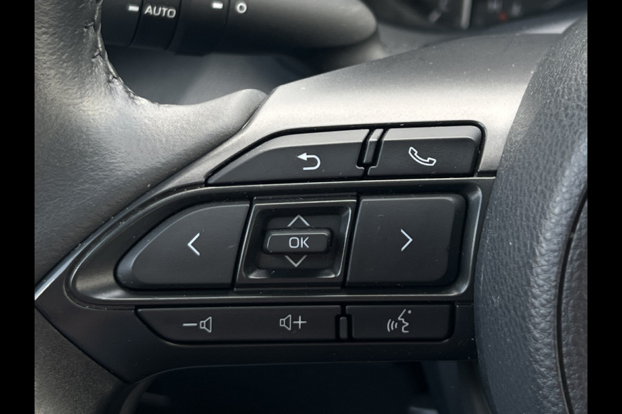 Toyota Yaris 1.5 Hybrid Active | Trekhaak | Camera | Navi | Carplay