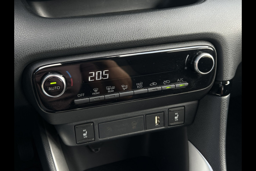 Toyota Yaris 1.5 Hybrid Active | Trekhaak | Camera | Navi | Carplay