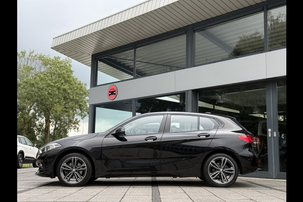 BMW 1-serie 116d Aut. Executive Ed. | Navi | Live- Cockpit | Carplay |